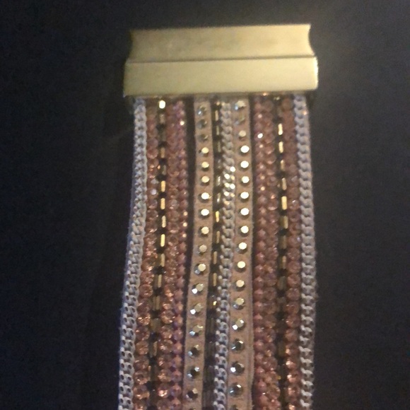 Bracelet with shiny crystals - Picture 4 of 4